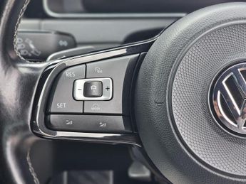 VOLKSWAGEN GOLF 2.0 TSI BlueMotion Tech R DSG 4Motion Euro 6 (s/s) 5dr