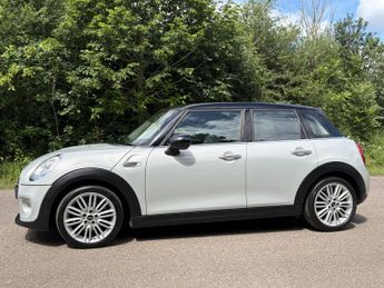 MINI HATCH 1.5 5-Door Hatch Cooper D