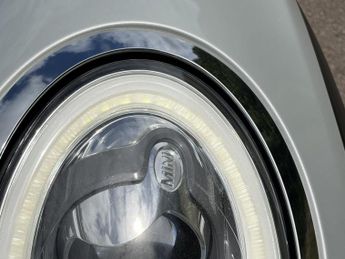 MINI HATCH 1.5 5-Door Hatch Cooper D