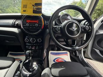 MINI HATCH 1.5 5-Door Hatch Cooper D
