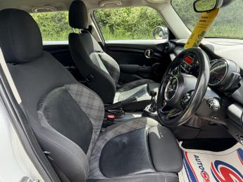 MINI HATCH 1.5 5-Door Hatch Cooper D