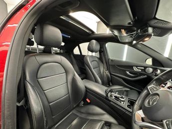 MERCEDES-BENZ C CLASS 2.1 C220d AMG Line (Premium Plus) 7G-Tronic+ Euro 6 (s/s) 4dr