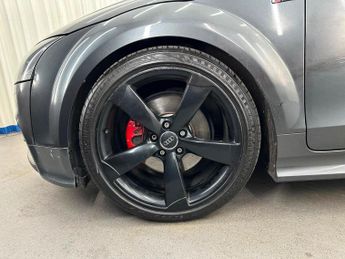 AUDI TT 2.0 TDI Black Edition S Tronic quattro Euro 5 3dr
