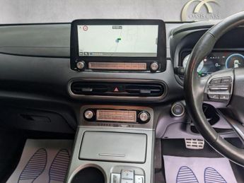 HYUNDAI KONA 64kWh Premium Auto 5dr (10.5kW Charger)
