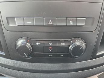 MERCEDES-BENZ EVITO 116 e 66kWh Progressive