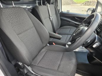 MERCEDES-BENZ EVITO 116 e 66kWh Progressive