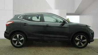 NISSAN QASHQAI 1.2 DIG-T N-Connecta