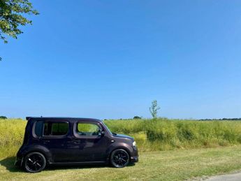 NISSAN CUBE 1.5G Gen3 Purple moon roof
