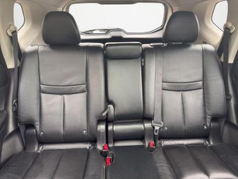 NISSAN X-TRAIL 2.0 dCi Tekna