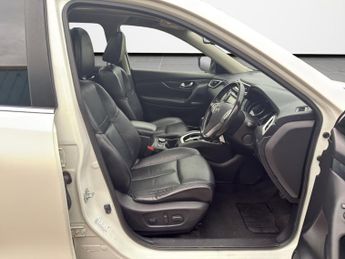 NISSAN X-TRAIL 2.0 dCi Tekna
