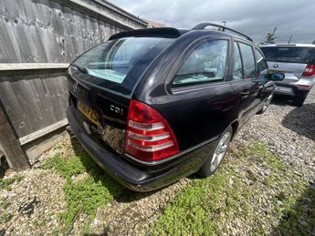 MERCEDES-BENZ C CLASS 2.1 C220 CDI Avantgarde SE