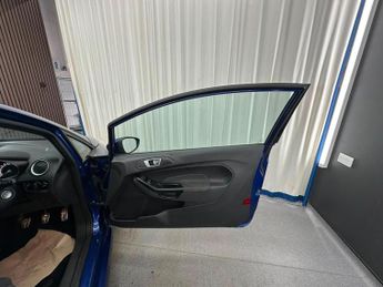 FORD FIESTA 1.0T EcoBoost Zetec S Euro 6 (s/s) 3dr