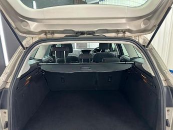 FORD FOCUS 1.6 Zetec Powershift Euro 6 5dr