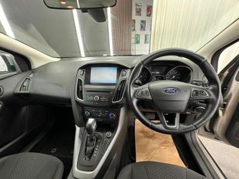 FORD FOCUS 1.6 Zetec Powershift Euro 6 5dr