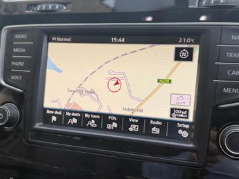VOLKSWAGEN GOLF 2.0 TDI BlueMotion Tech GT