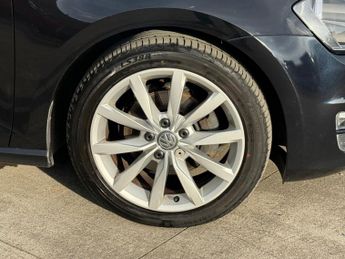 VOLKSWAGEN GOLF 2.0 TDI BlueMotion Tech GT