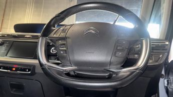 CITROEN GRAND C4 PICASSO 1.6 BlueHDi Exclusive+ Automatic Diesel 7 Seater Blue 5dr LOWTAX
