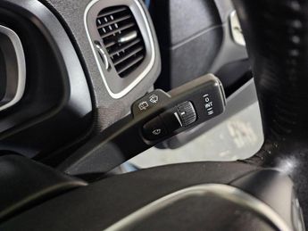 VOLVO V40 2.0 D3 SE Lux Nav Geartronic Euro 5 (s/s) 5dr