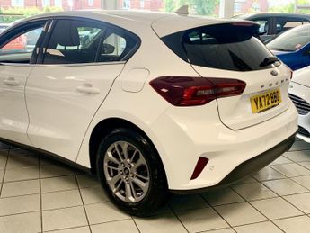 FORD FOCUS 1.5 Focus Titanium 5 door 1.5L EcoBlue 115PS FWD 8 Speed Automat