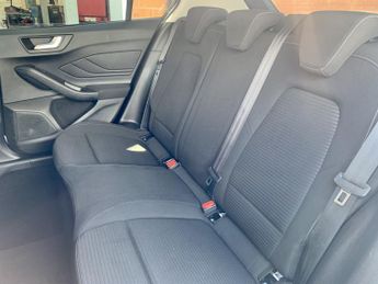 FORD FOCUS 1.5 Focus Titanium 5 door 1.5L EcoBlue 115PS FWD 8 Speed Automat