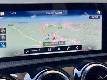 MERCEDES-BENZ A CLASS 1.3 A200 AMG Line
