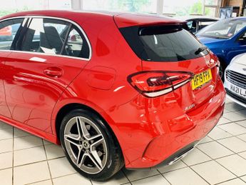 MERCEDES-BENZ A CLASS 1.3 A200 AMG Line