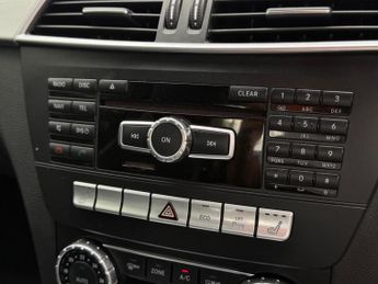 MERCEDES-BENZ C CLASS 2.1 C220 CDI AMG Sport Edition G-Tronic+ Euro 5 (s/s) 2dr