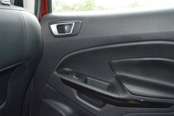 FORD ECOSPORT 1.0 T EcoBoost Titanium