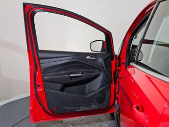 FORD C-MAX 1.0T EcoBoost GPF Titanium Euro 6 (s/s) 5dr