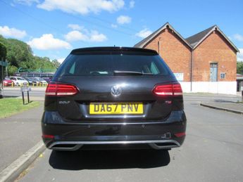 VOLKSWAGEN GOLF 1.6 TDI SE Nav Euro 6 (s/s) 5dr