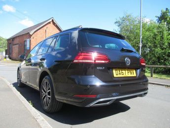 VOLKSWAGEN GOLF 1.6 TDI SE Nav Euro 6 (s/s) 5dr