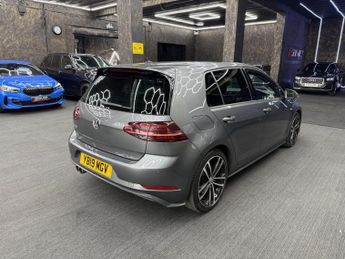 VOLKSWAGEN GOLF 2.0 TDI GTD