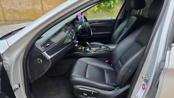 BMW 5 SERIES 2.0 520d SE Auto Euro 6 (s/s) 4dr