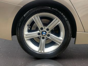 BMW 3 SERIES 3.0 330d SE Saloon