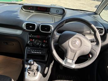 CITROEN C3 PICASSO 1.6 HDi Exclusive
