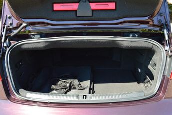AUDI A3 CABRIOLET 1.4 TFSI CoD S line