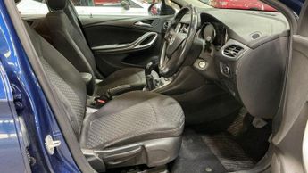 VAUXHALL ASTRA 1.5 Turbo D Business Edition Nav Sports Tourer Euro 6 (s/s) 5dr