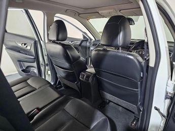 NISSAN X-TRAIL 1.6 dCi Tekna Euro 6 (s/s) 5dr
