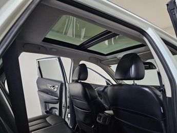 NISSAN X-TRAIL 1.6 dCi Tekna Euro 6 (s/s) 5dr