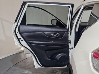 NISSAN X-TRAIL 1.6 dCi Tekna Euro 6 (s/s) 5dr