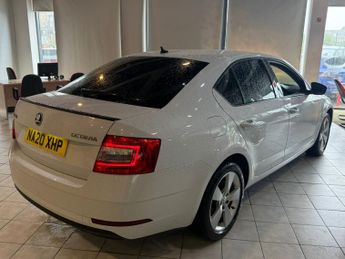 SKODA OCTAVIA 1.5 TSI ACT SE Drive