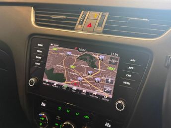 SKODA OCTAVIA 1.5 TSI ACT SE Drive