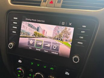 SKODA OCTAVIA 1.5 TSI ACT SE Drive