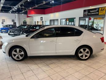 SKODA OCTAVIA 1.5 TSI ACT SE Drive