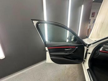 BMW 3 SERIES 1.5 318i Sport Auto Euro 6 (s/s) 4dr
