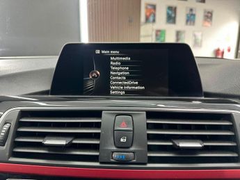 BMW 3 SERIES 1.5 318i Sport Auto Euro 6 (s/s) 4dr