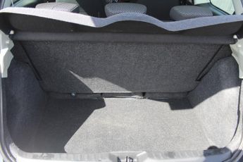 NISSAN MICRA 1.2 16v Visia