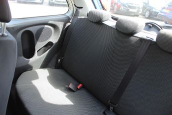 NISSAN MICRA 1.2 16v Visia