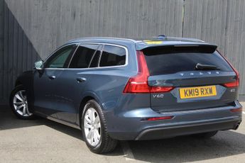 VOLVO V60 2.0 Momentum D3
