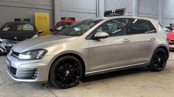 Volkswagen Golf TDi 2.0 TDI BlueMotion Tech GTD Diesel Silver 5dr CRUISE+SATNAV+LOWT